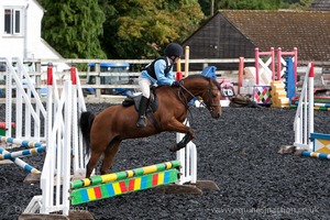 Class 1 - Fences 1'6 to 1'9